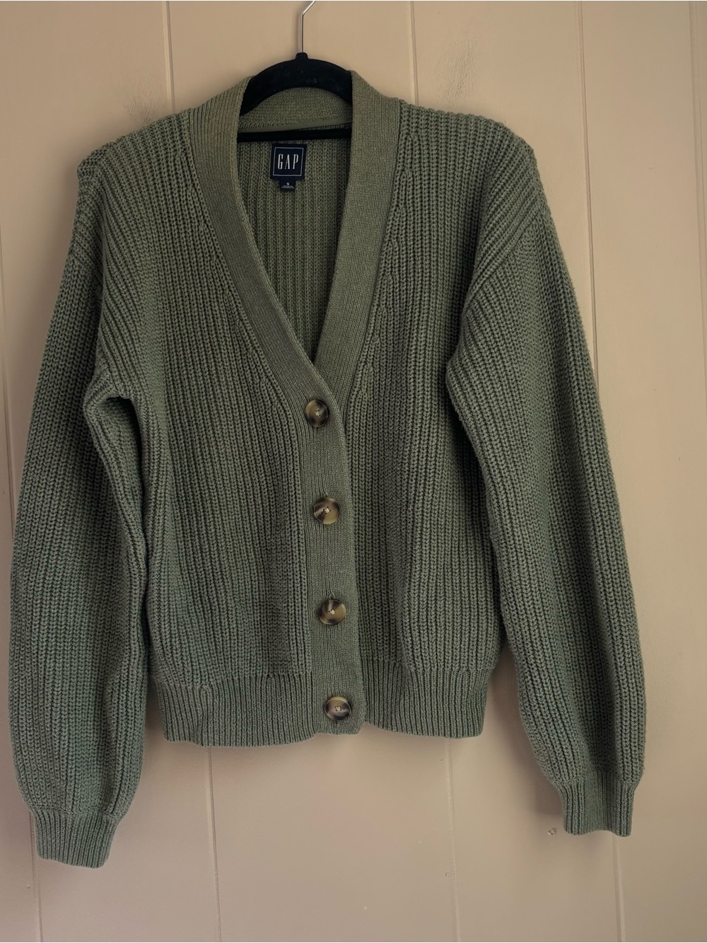 GAP Women's Chunky Ribbed V-Neck Cardigan Sweater - Olive Green Size Small